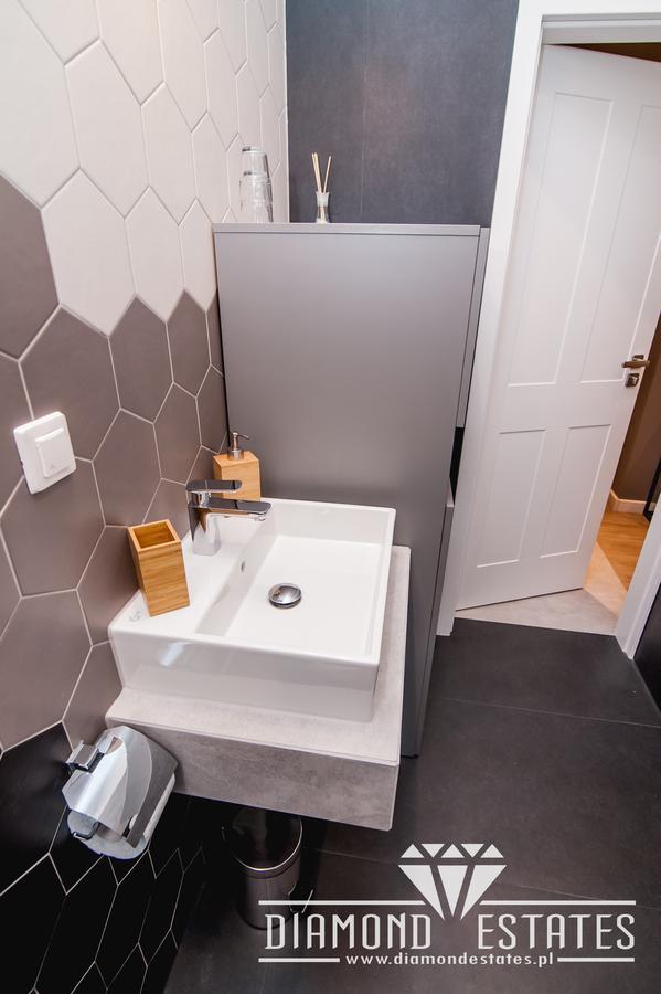 Diamond Estates Apartment *